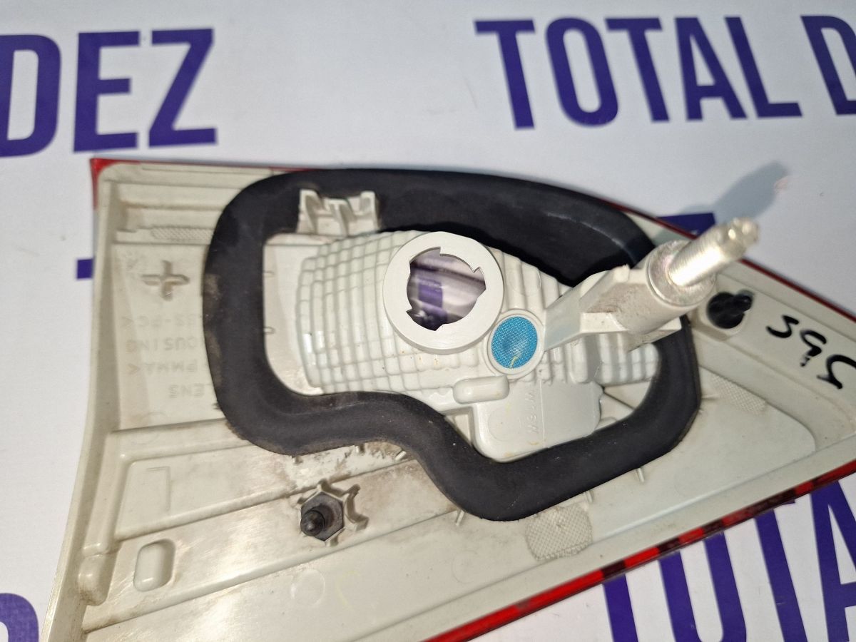 Stop Stanga spate Ford Kuga II 2014 - 90021836 CV4413A603AF 9002183626DJ