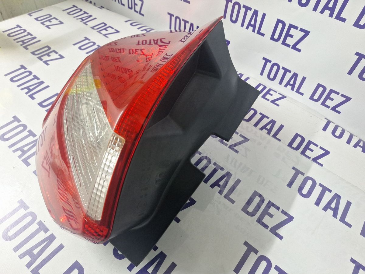 Stop Stanga spate Ford Focus 2011 - BM5113405BL 26082015