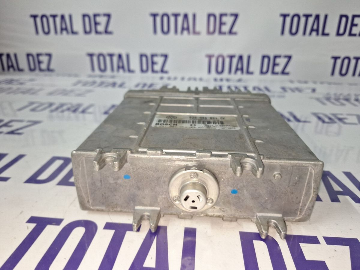 Calculator motor (ECU) Volkswagen Passat B5 1996 - 028906021GK 0281001654 28SA3360