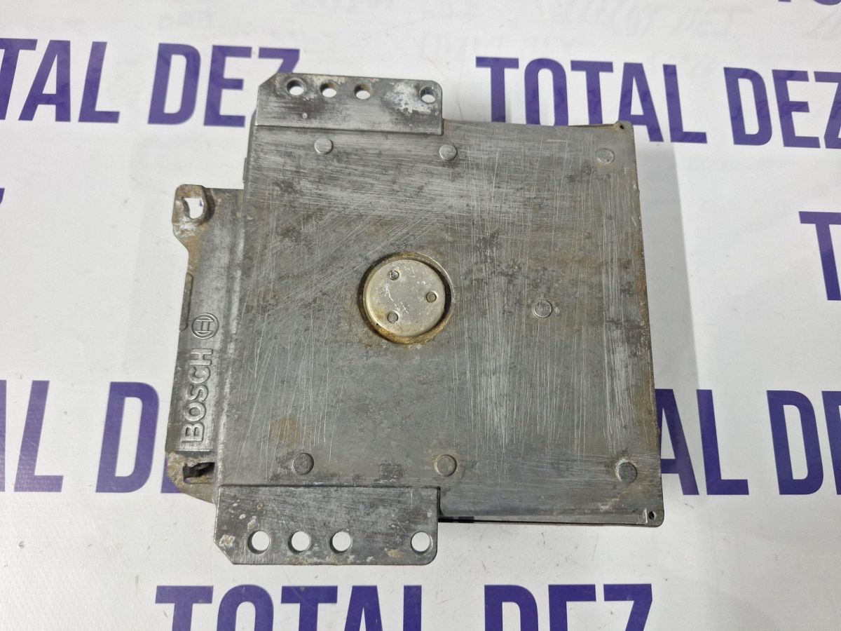 Calculator motor (ECU) Mercedes Sprinter W901 W902 W903 W904 1997 - A0215455532 0281001502