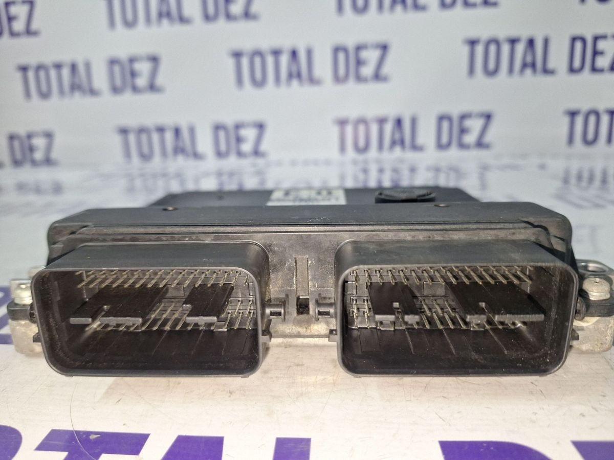 Calculator motor (ECU) Suzuki Swift I 2005 - 3392072K01 MB1123008262