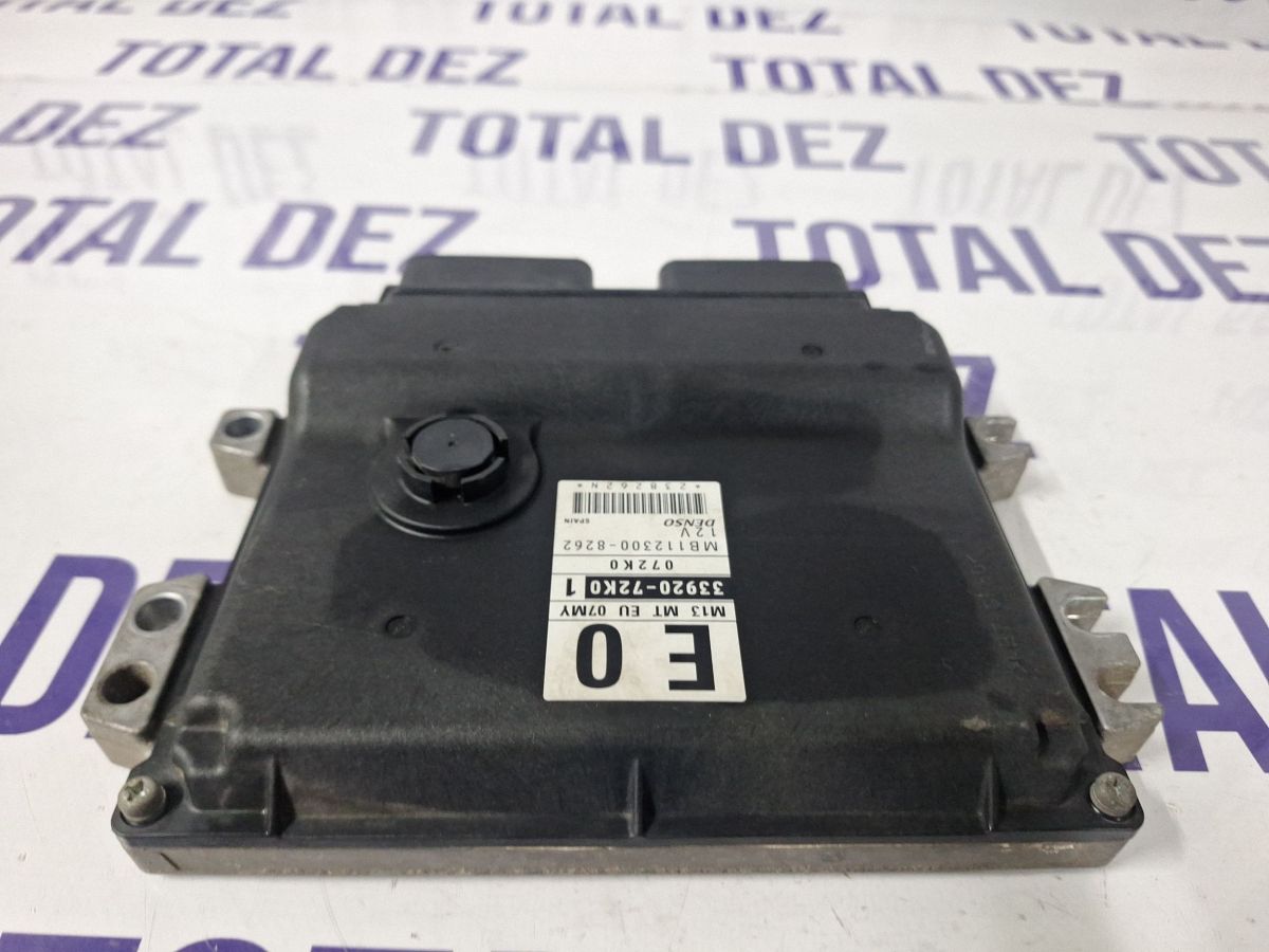 Calculator motor (ECU) Suzuki Swift I 2005 - 3392072K01 MB1123008262