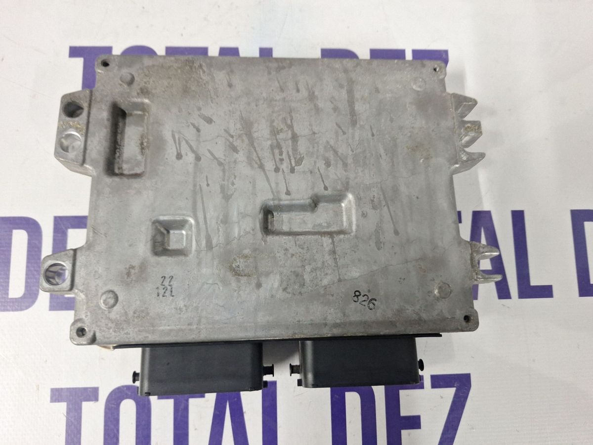 Calculator motor (ECU) Suzuki Swift I 2005 - 3392072K01 MB1123008262