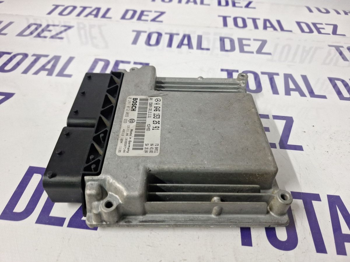 Calculator motor (ECU) Mercedes Vito/ Viano Vito W639 2005 - 1039S07144 A6461532591 0281012065
