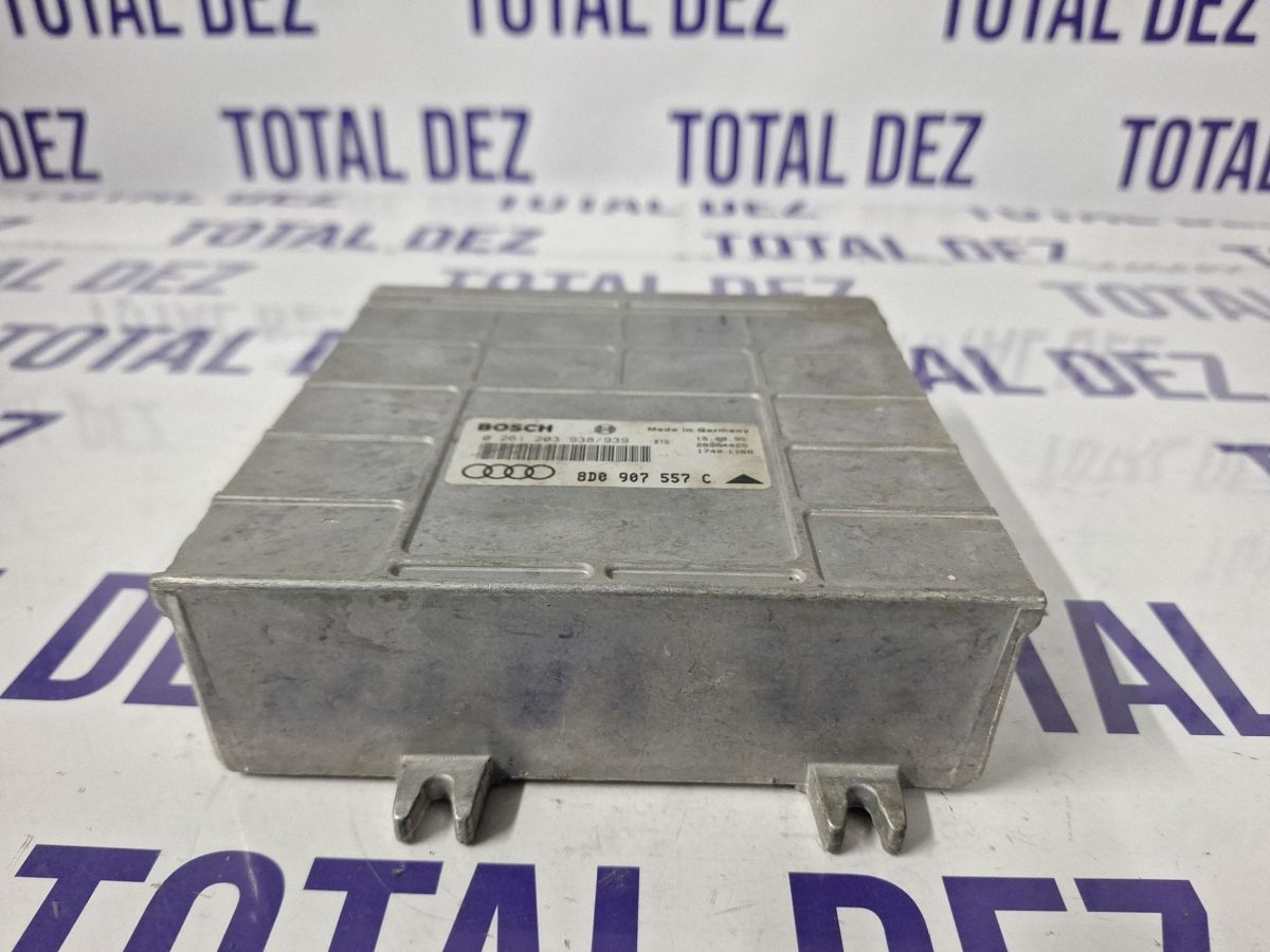 Calculator motor (ECU) Audi A4 S4 B5 8D 1997 - 8D0907557C 0261203938