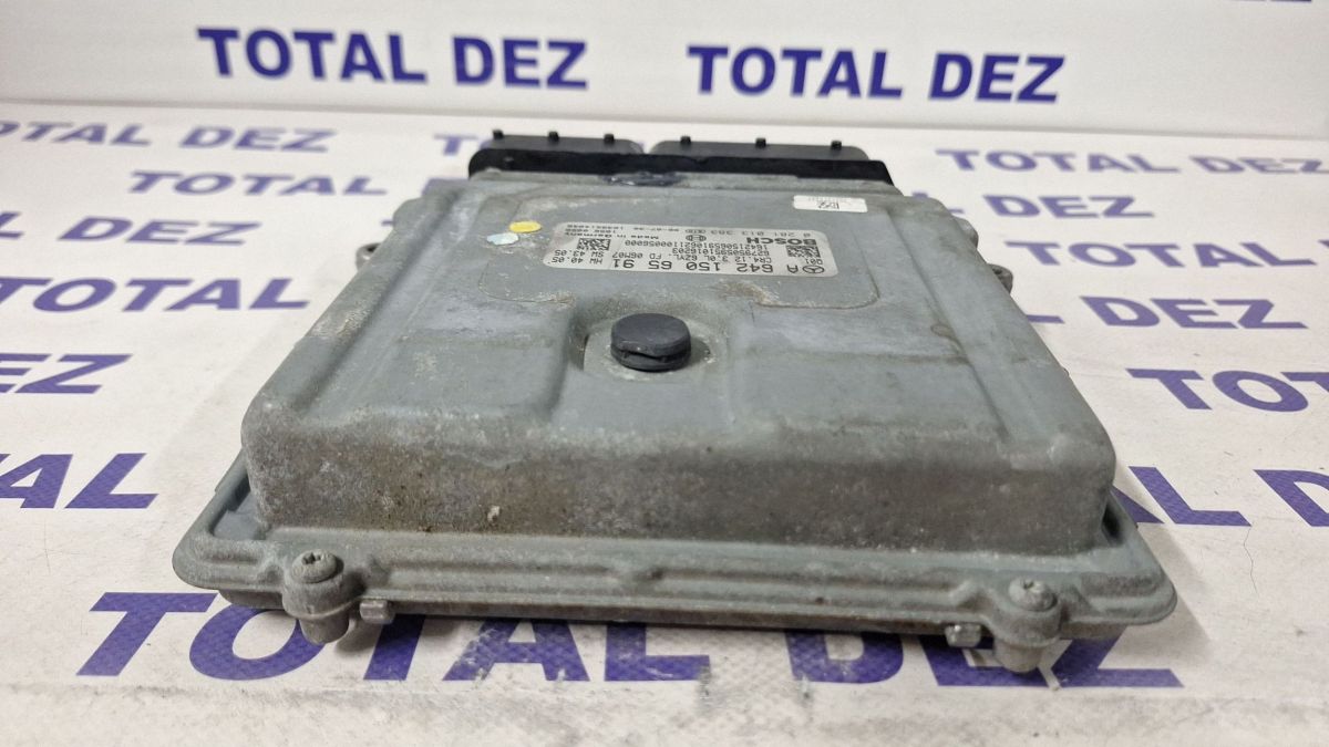Calculator motor (ECU) Mercedes ML-class 2007 - A6421506591 0281013383