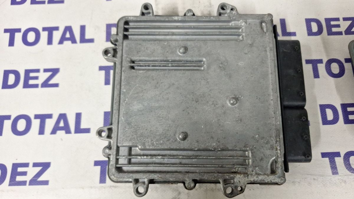 Calculator motor (ECU) Mitsubishi Colt 2005 - P8631A474 0281014364 A6391502979