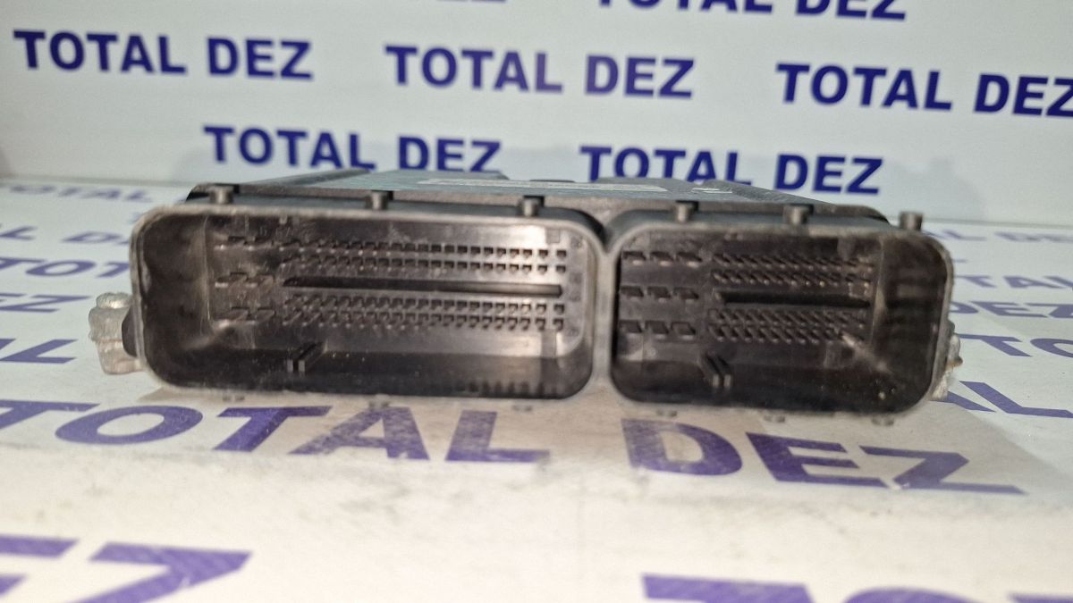 Calculator motor (ECU) Mitsubishi Colt 2005 - P8631A474 0281014364 A6391502979