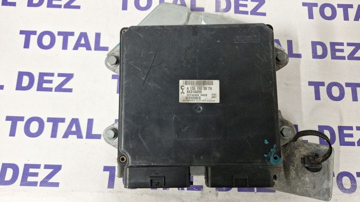 Calculator motor (ECU) Smart ForFour I 2004 - 8631A099 A1351503579