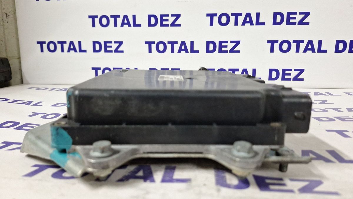 Calculator motor (ECU) Smart ForFour I 2004 - 8631A099 A1351503579