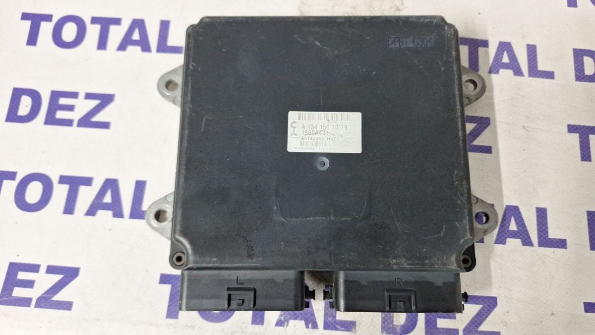 Calculator motor (ECU) Mitsubishi Colt 2005 - A1341501079 E6T42483