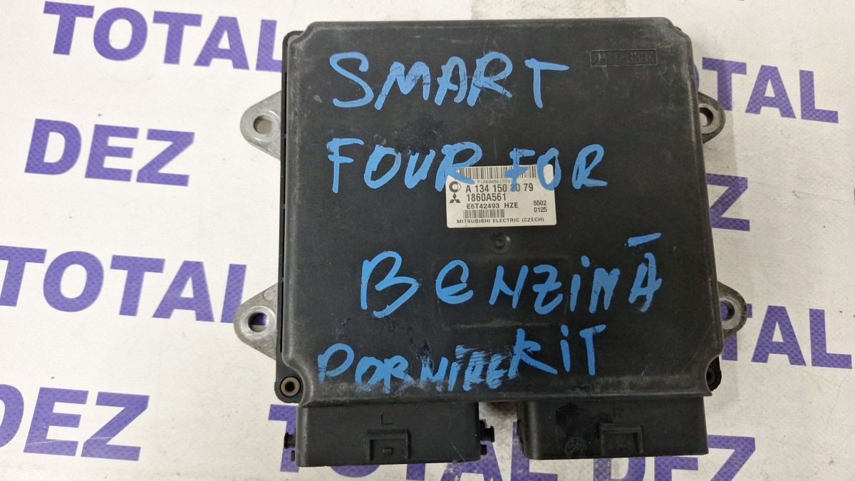 Calculator motor (ECU) Smart ForFour I 2005 - A1341502079 1860A561 E6T42493