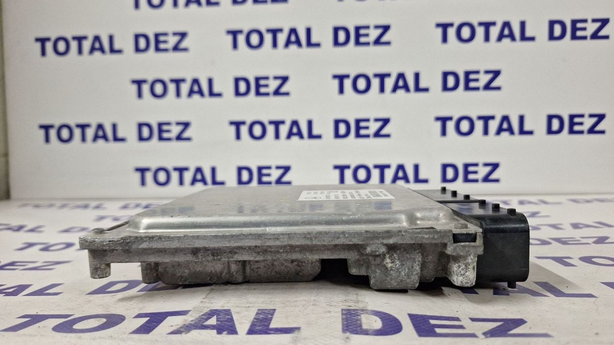 Calculator motor (ECU) Mercedes A-class W176 2015 - A6519009702 A6519011102