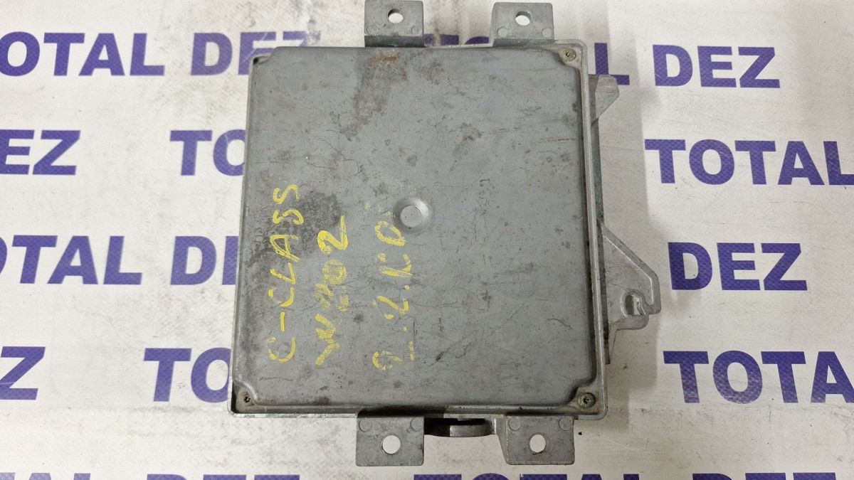 Calculator motor (ECU) Mercedes C-class W202 1998 - 0145454932 R04010006C