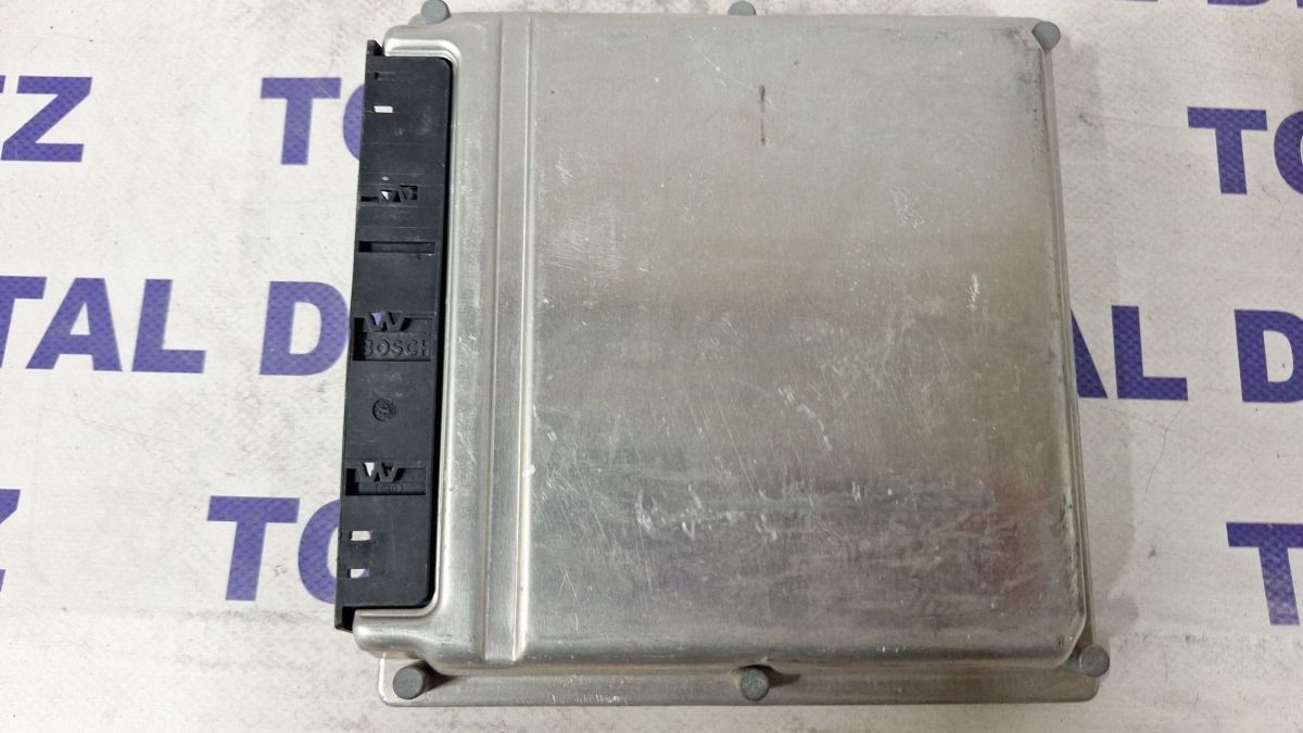 Calculator motor (ECU) Mercedes CLK-class A209 C209 2005 - A6121535579 0281011182
