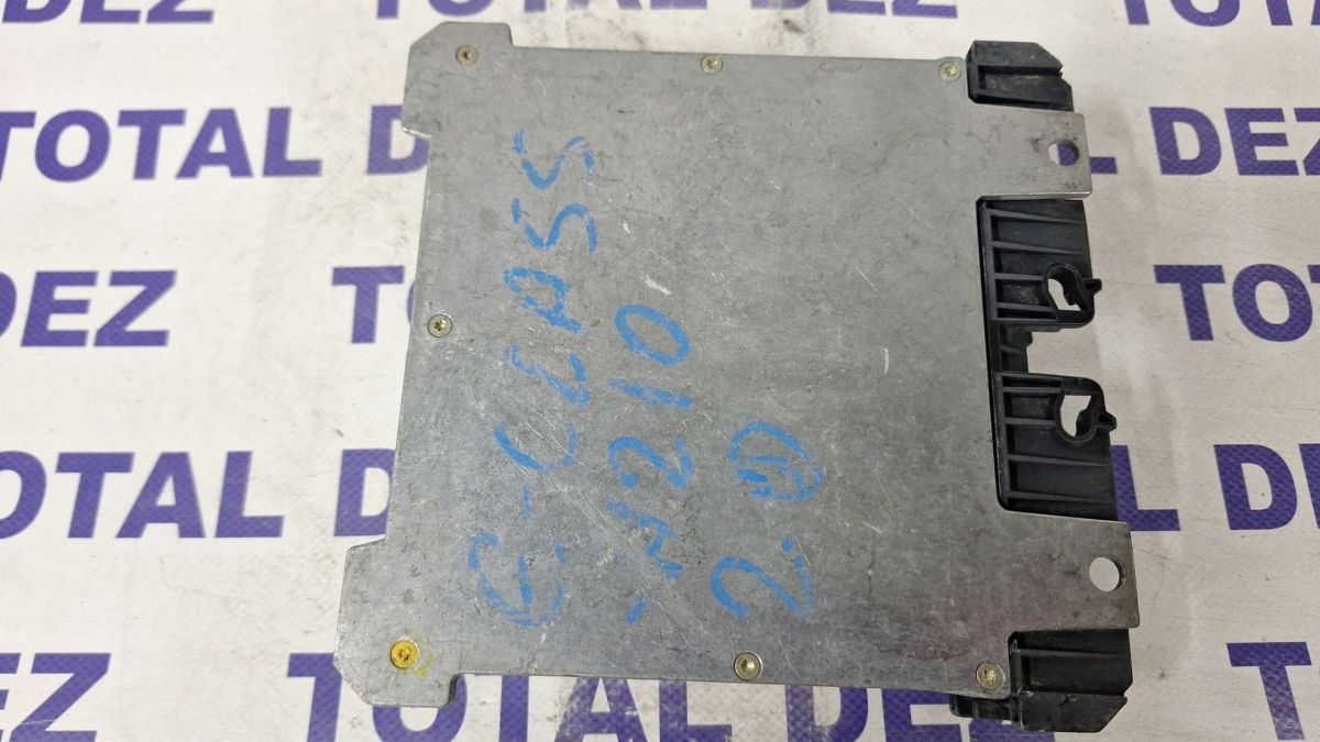 Calculator motor (ECU) Mercedes C-class W202 1995 - 0215459332 412229021002