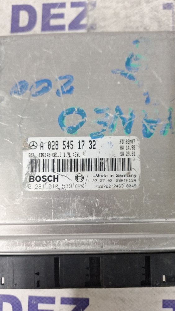 Calculator motor (ECU) Mercedes Vaneo W414 2003 - A0285451732 0281010539 28RTF134