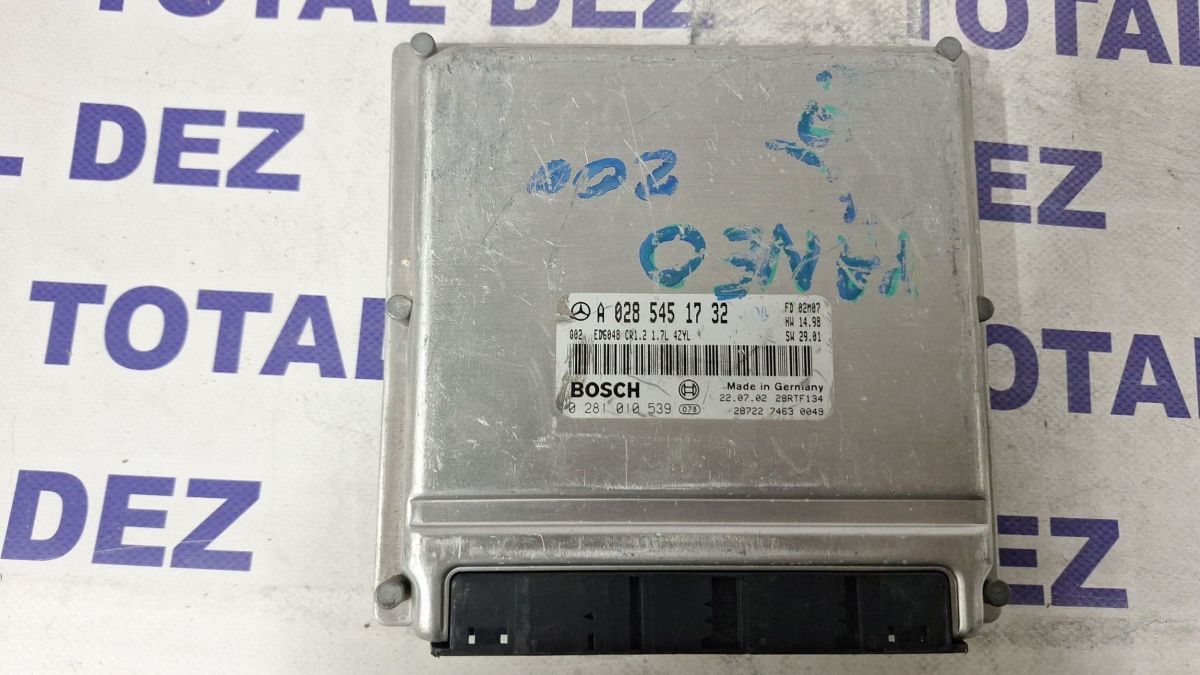 Calculator motor (ECU) Mercedes Vaneo W414 2003 - A0285451732 0281010539 28RTF134