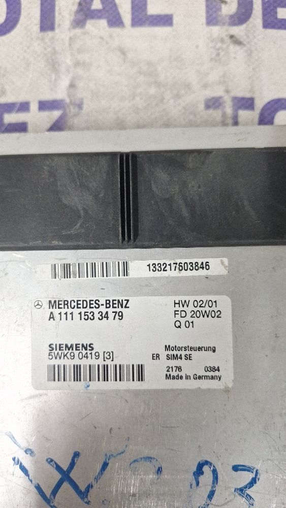 Calculator motor (ECU) Mercedes C-class 2002 - A1111533479 5WK90419 133217603846