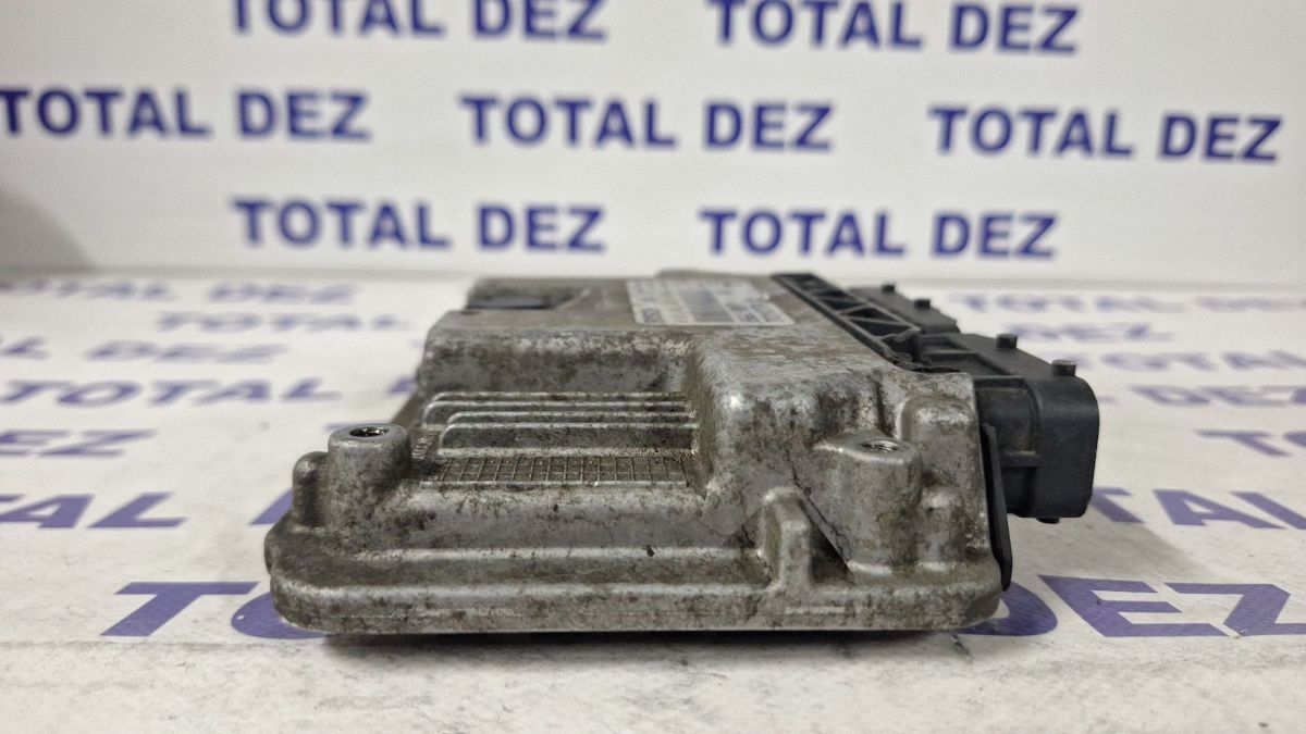 Calculator motor (ECU) Toyota Aygo AB10 2011 - 896610H170 0261S06147 1039S40258