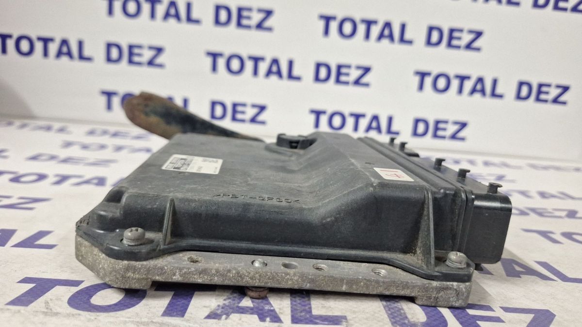 Calculator motor (ECU) Lexus IS IS-F 220D-250-350 2010 - 8966153700 1758007704