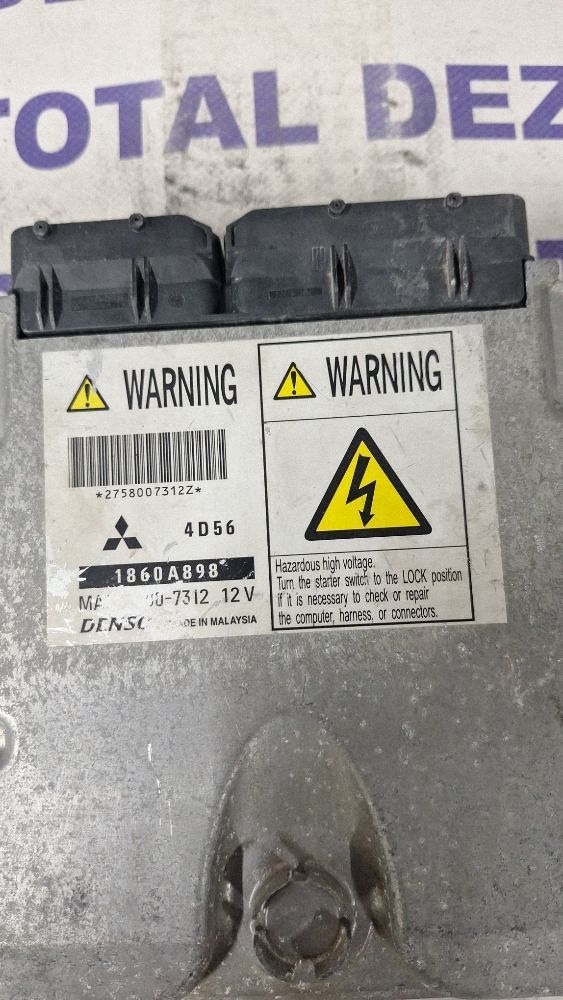 Calculator motor (ECU) Mitsubishi L200 L300 L400 Space Gear 2010 - 1860A898 2758007312