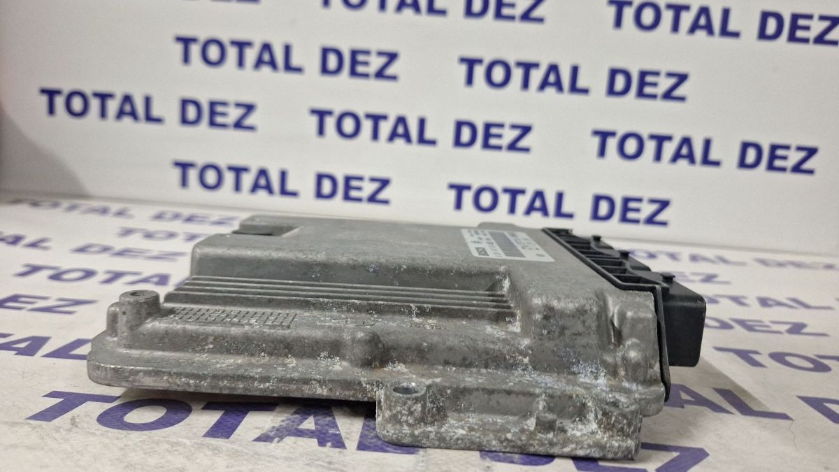 Calculator motor (ECU) Renault Latitude (L70) 2011 - 237100966R 0281017614 237101214R 1039S43635