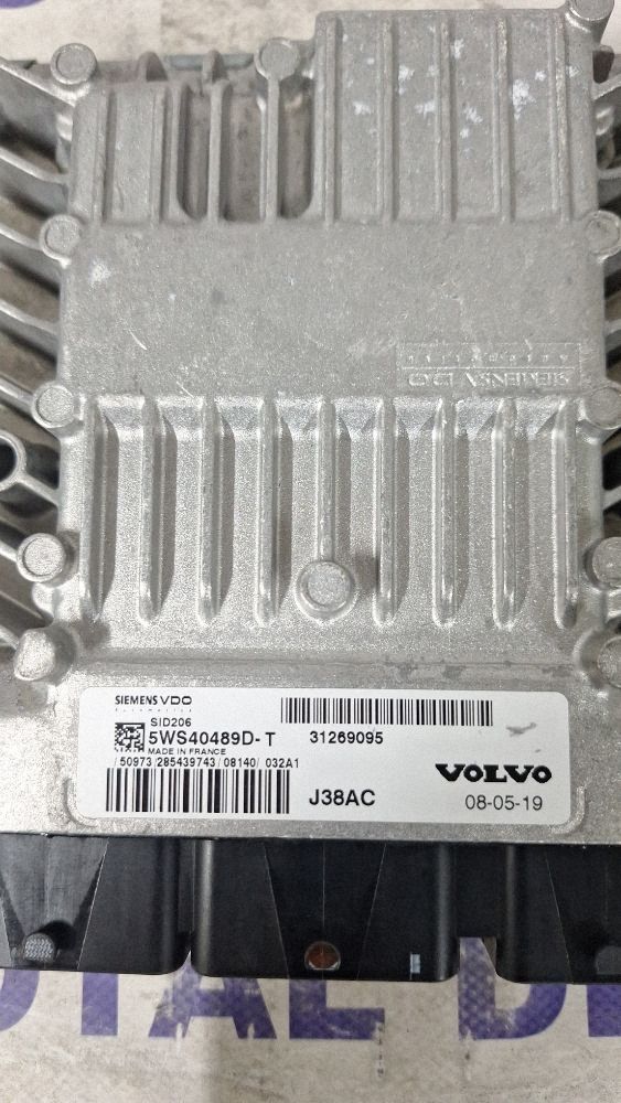 Calculator motor (ECU) Volvo V50 2008 - 31269095 5WS40489DT