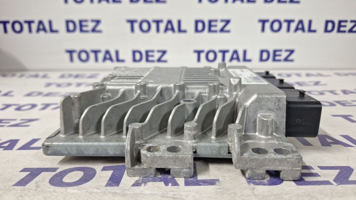 Calculator motor (ECU) Volvo V50 2008 - 31269095 5WS40489DT