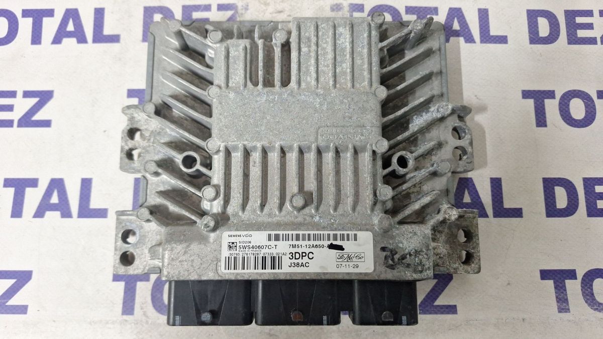 Calculator motor (ECU) Ford Focus 2005 - 5WS40607CT 7M5112A650AL
