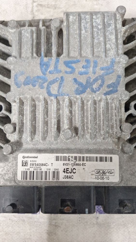 Calculator motor (ECU) Ford Fiesta 2009 - 8V2112A650EC 5WS40584CT